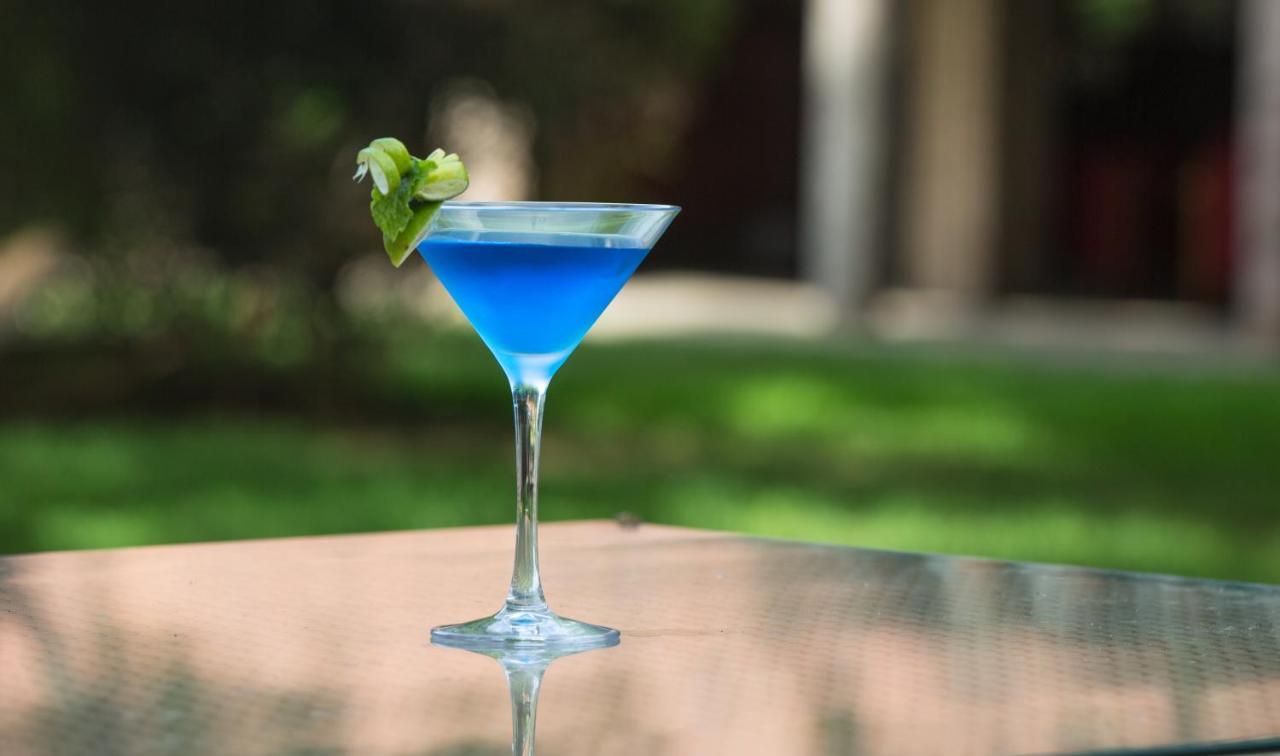 Heritage Madurai Ngoại thất bức ảnh Blue Hawaii