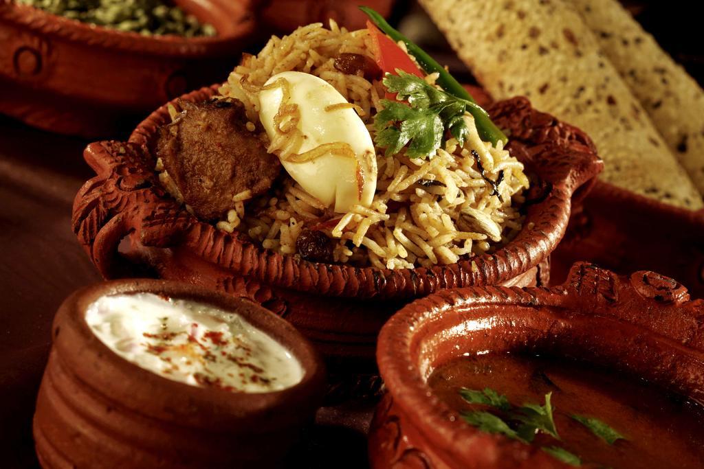 Heritage Madurai Ngoại thất bức ảnh Hyderabadi biryani