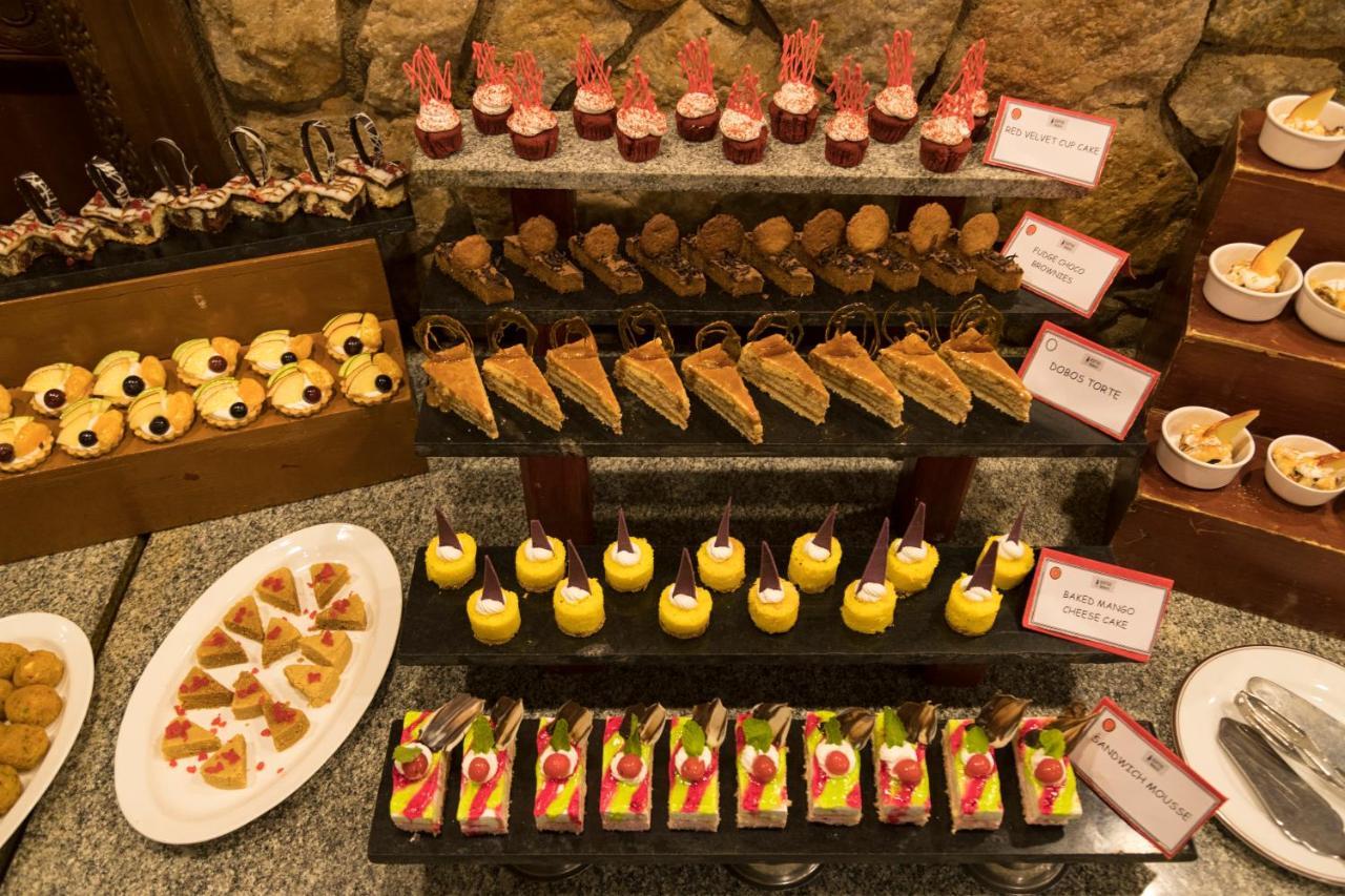 Heritage Madurai Ngoại thất bức ảnh A selection of desserts